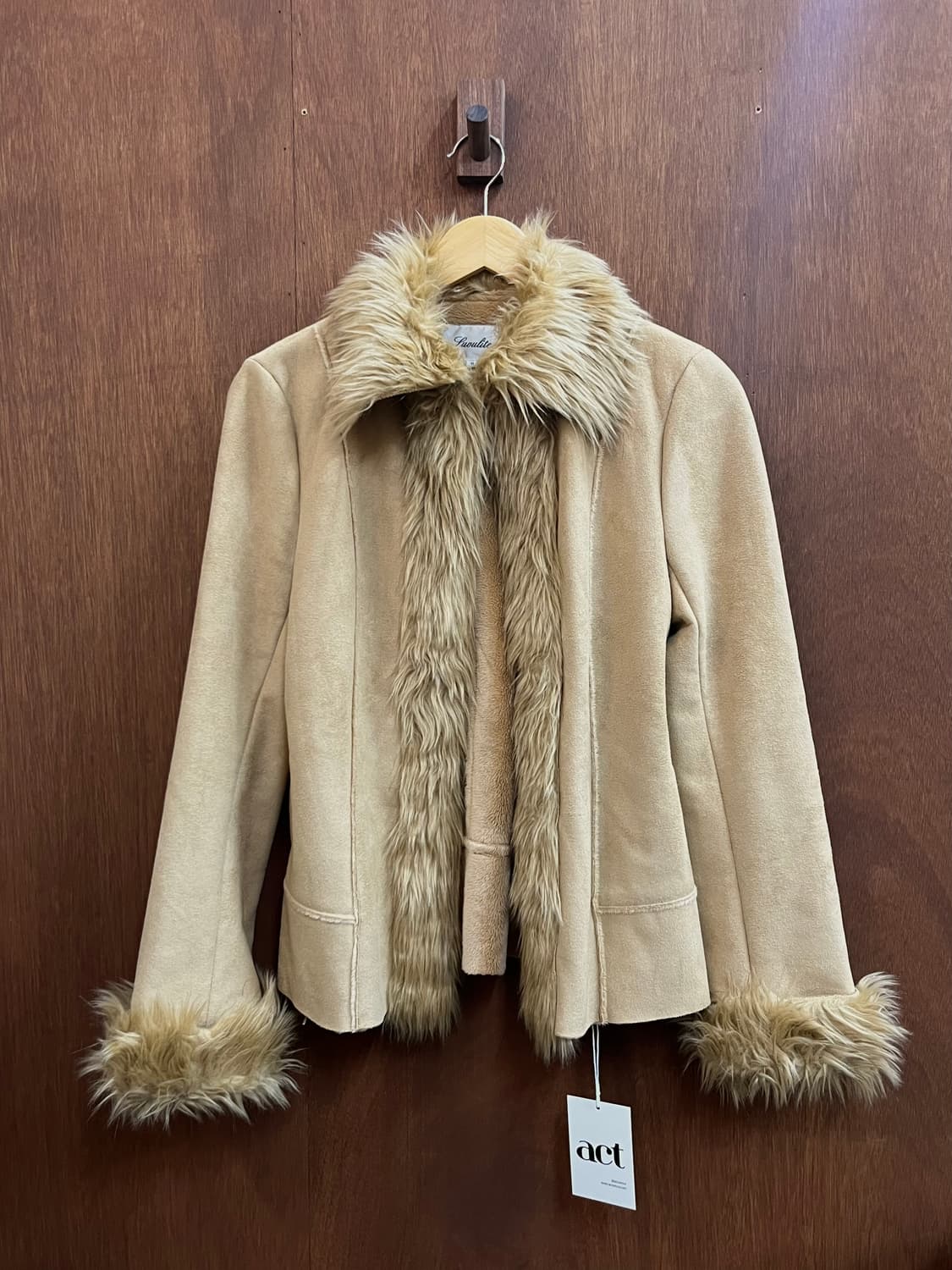 LUVULITE 스웨이드 퍼 시어링 자켓 상품이미지1