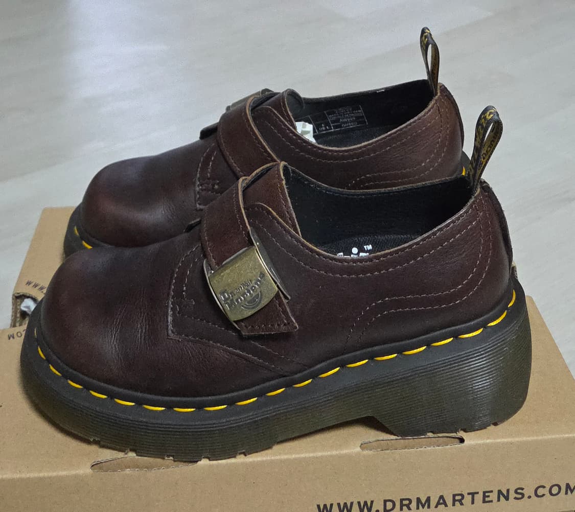 닥터마틴 오클리 브라운  상품이미지2