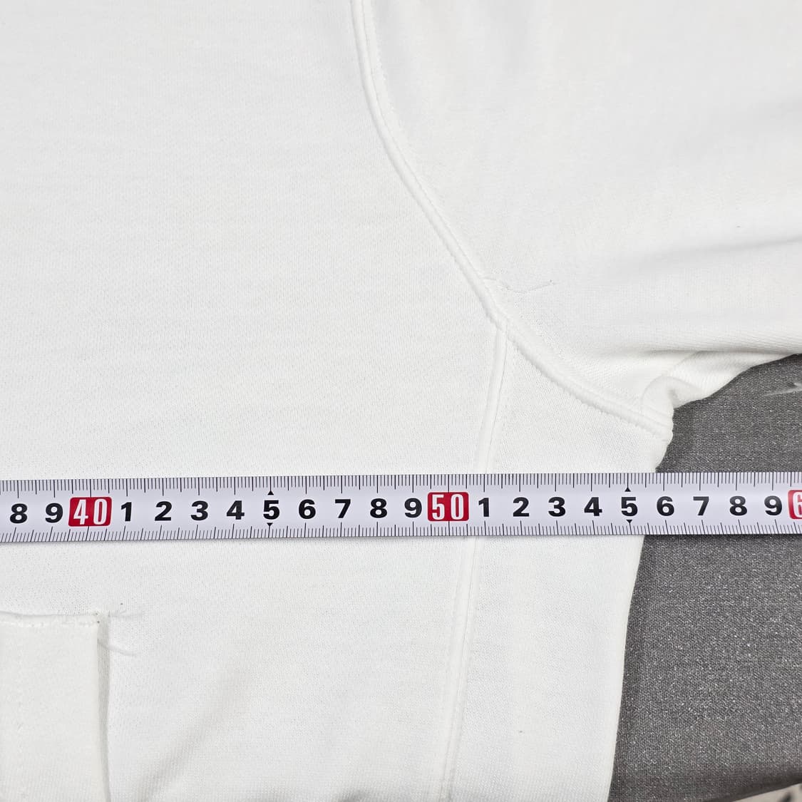 M 95 나이키 센터로고 화이트 후드티 상품이미지5