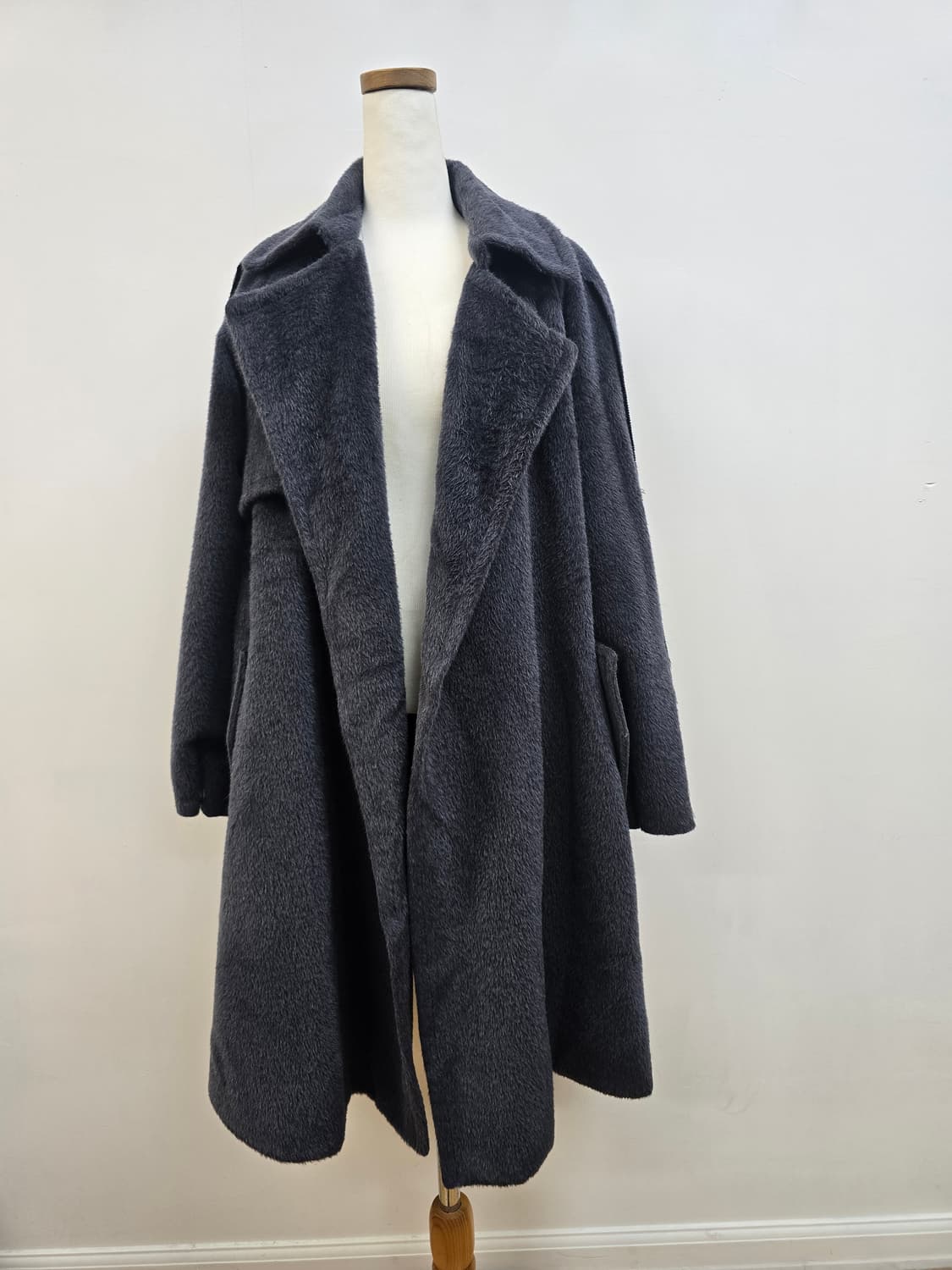 한섬 타임 양모100%(라마50%) 벨티드 코트 상품이미지2