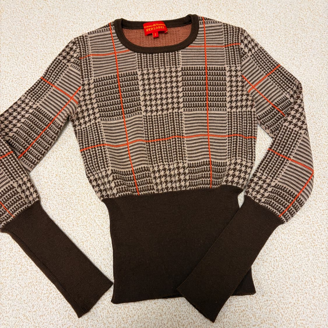 비비안웨스트우드 레드라벨 브라운 하운드 체크 니트 상품이미지10