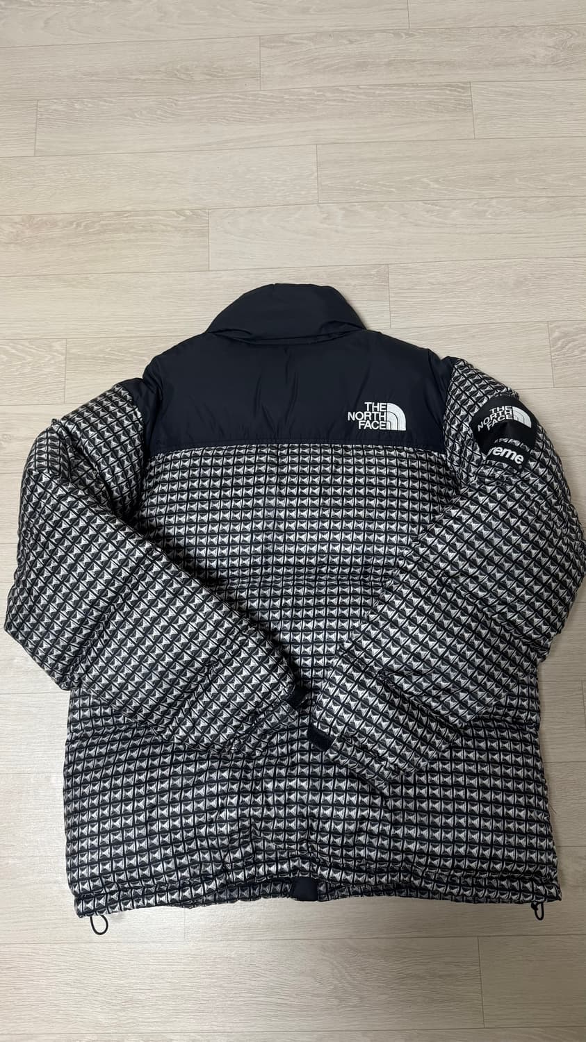 슈프림 x 노스페이스 스터드 눕시 자켓 블랙 - 21SS 팝니다. 상품이미지3