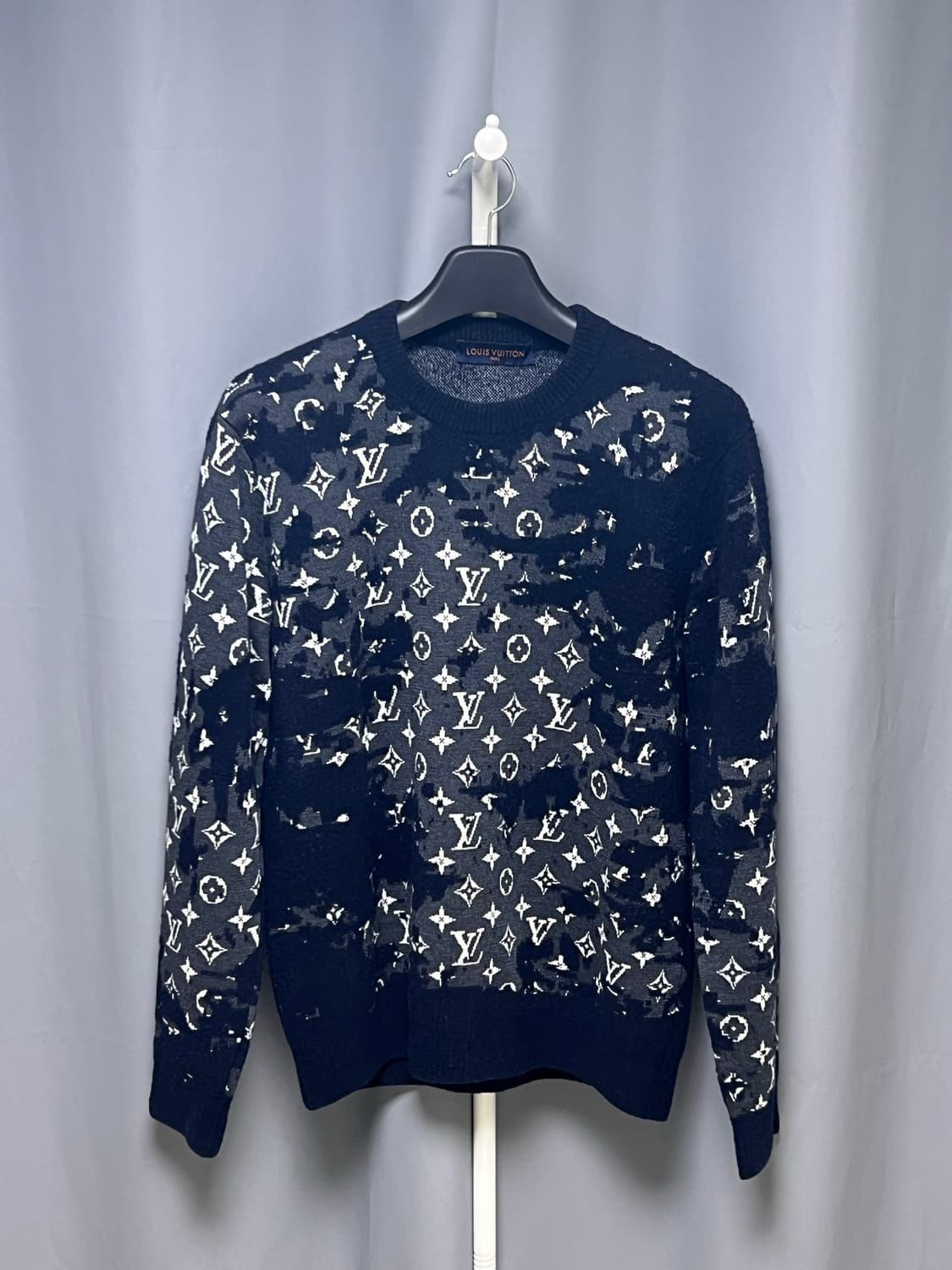 [정품] 백화점판 / L 루이비통 디스트레스드 니트 상품이미지1