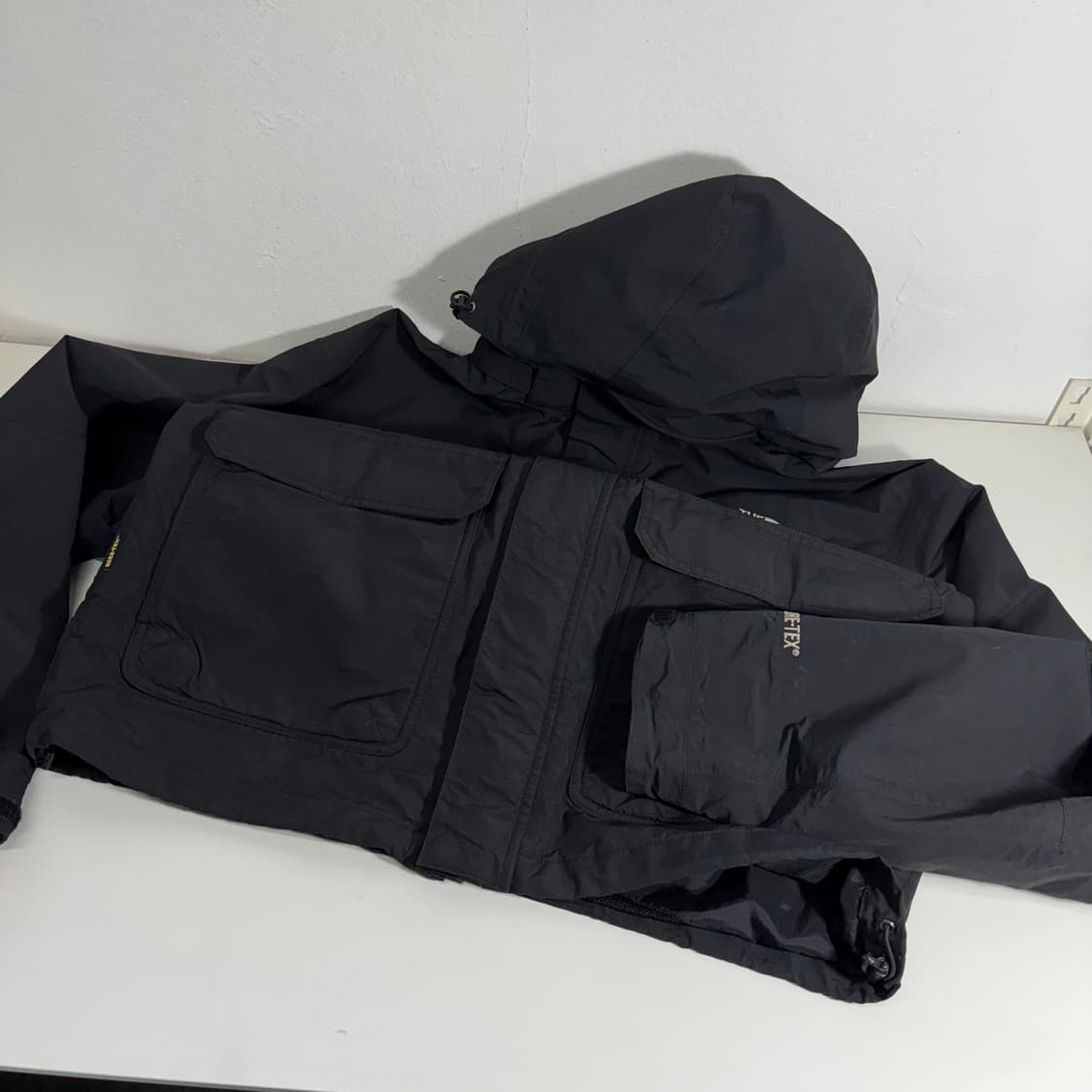 L 노스페이스 블랙 오버핏 후드탈부착 고어텍스 나일론 바람막이 상품이미지3