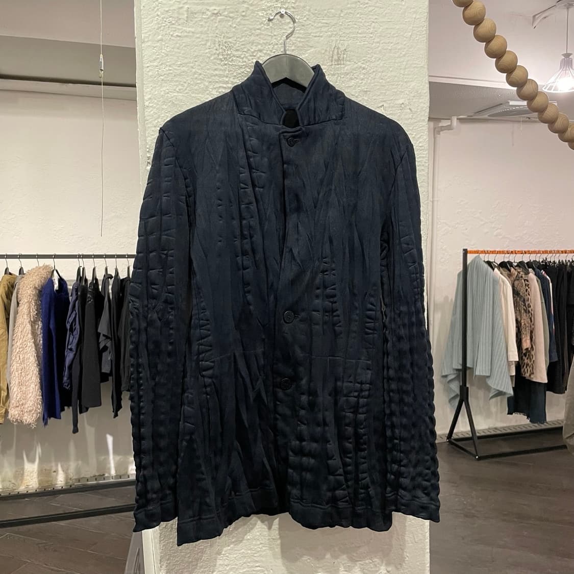 이세이미야케 맨 주름가공 자켓 상품이미지1