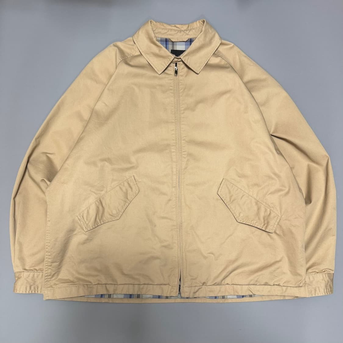 빔즈(BEAMS) 베이지컬러 코튼 더블 집업 레글런 블루종 자켓 상품이미지5