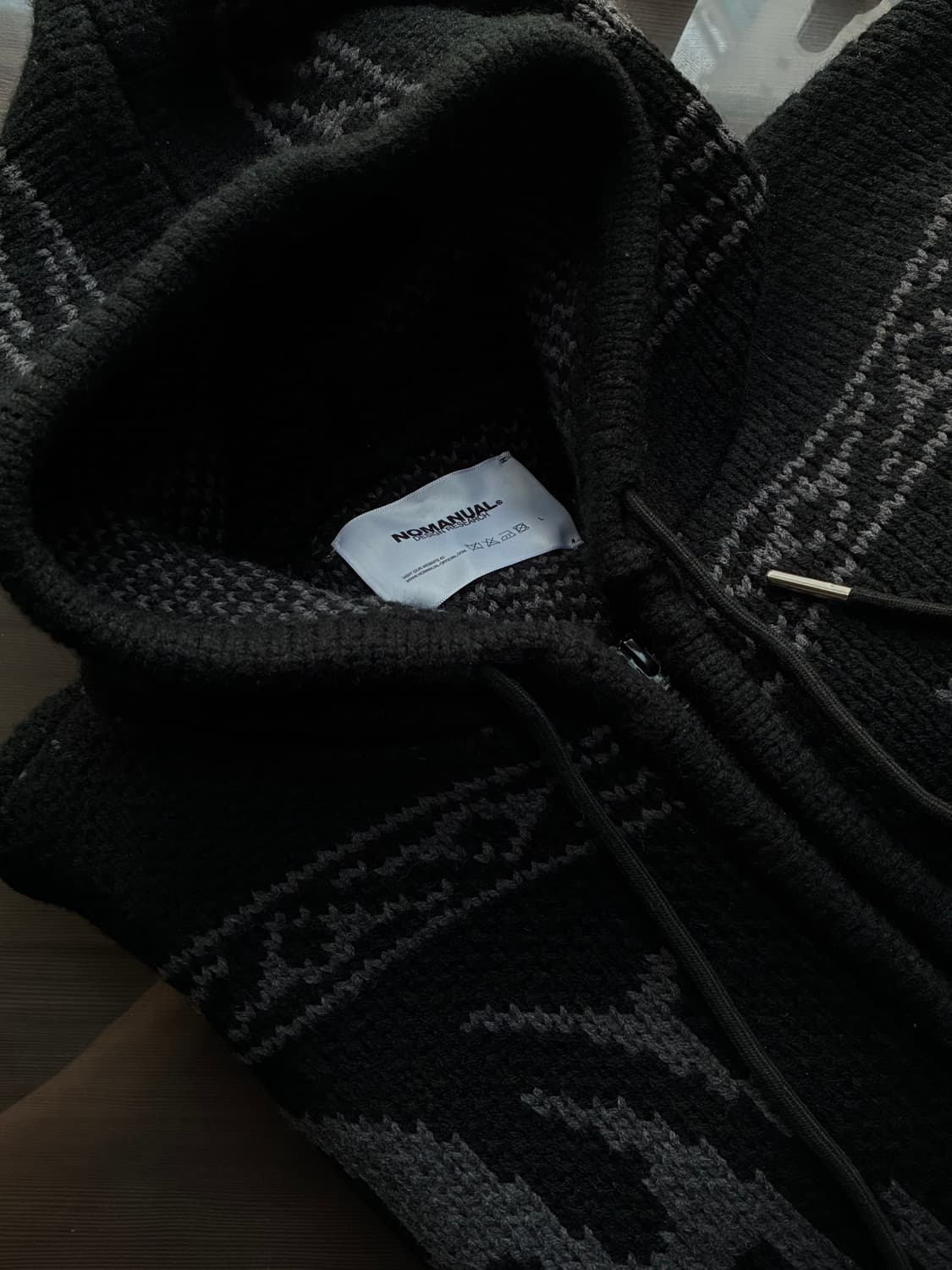 (L)노매뉴얼 코위찬 COWICHAN HOODED ZIP-UP [블랙 상품이미지6