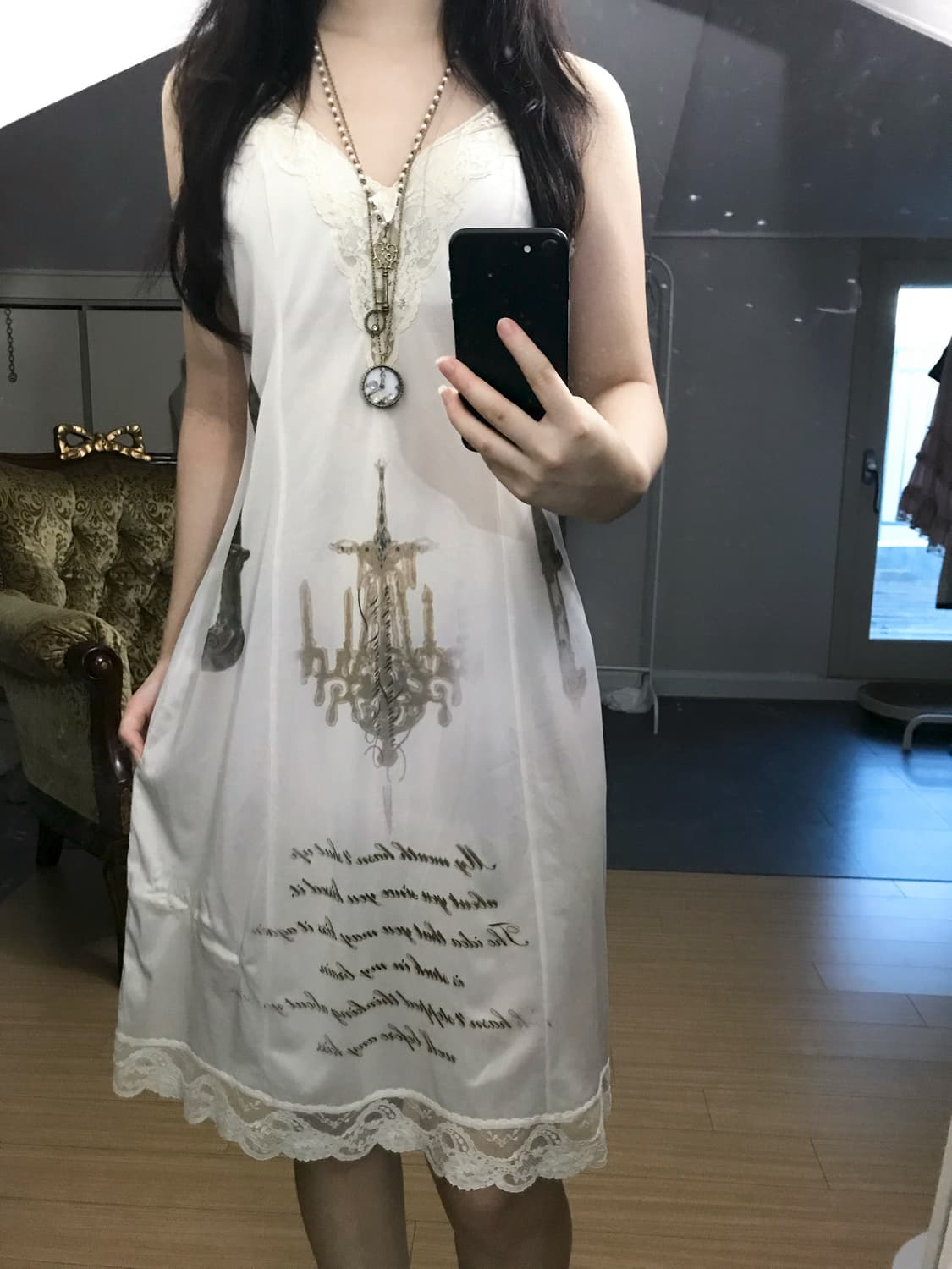 Chandelier Script Dress 상품이미지1