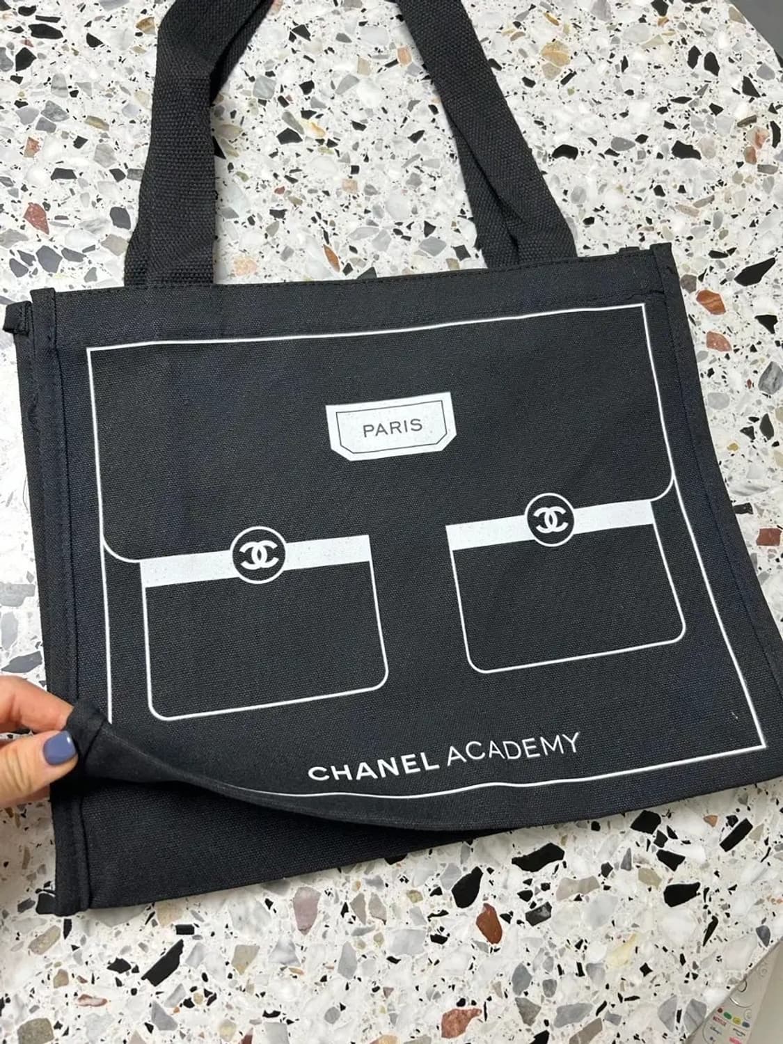 샤넬뷰티 아카데미 에코백 블랙 상품이미지7
