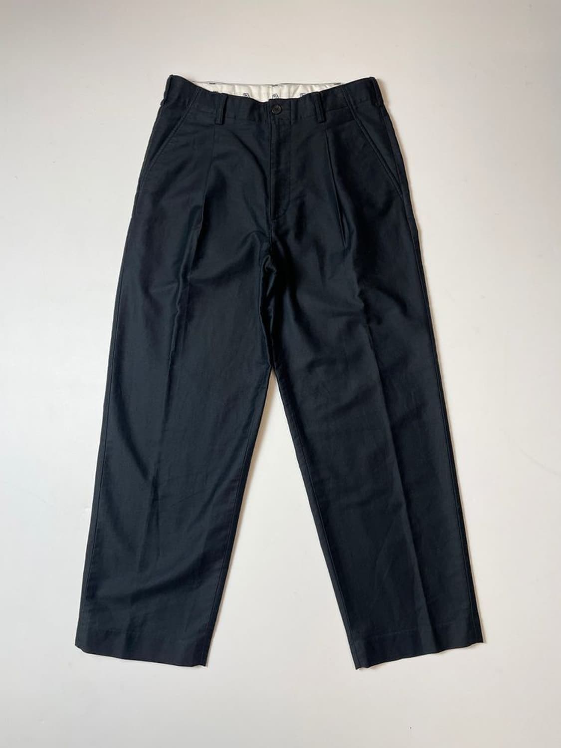 JW앤더슨 x 유니클로 핀턱 스트레이트 치노 팬츠 PN9281 상품이미지1