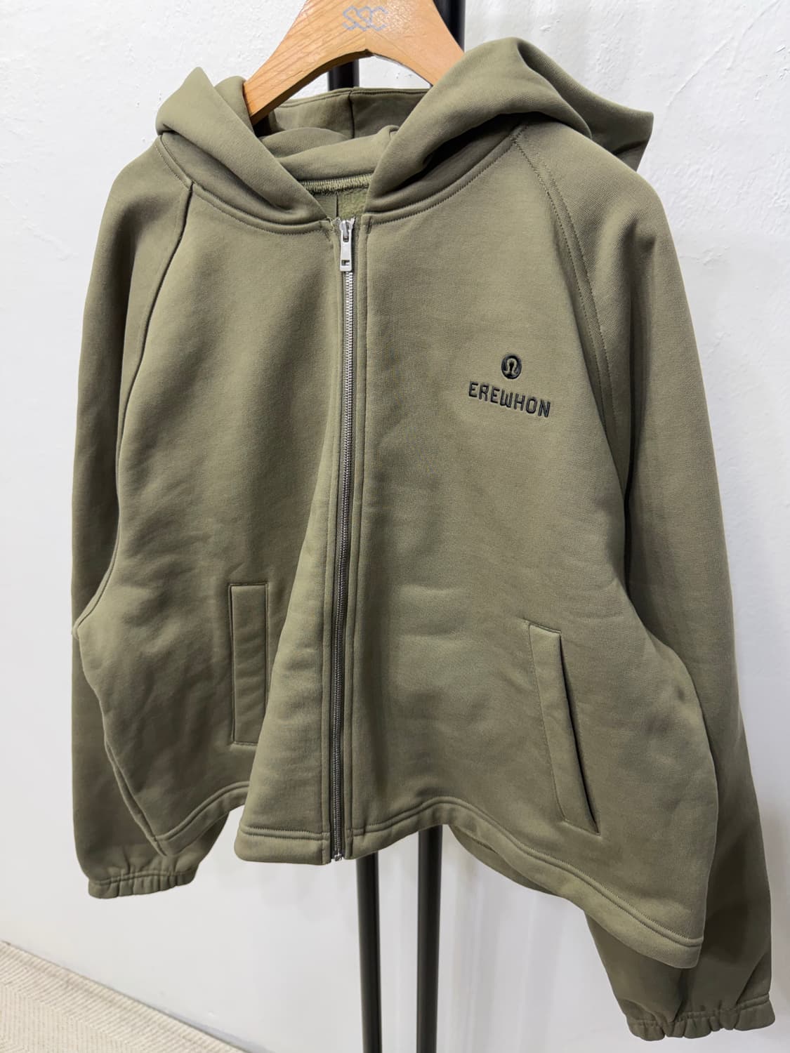 새제품) 룰루레몬 x 에레혼 여성 후드집업 L 상품이미지3