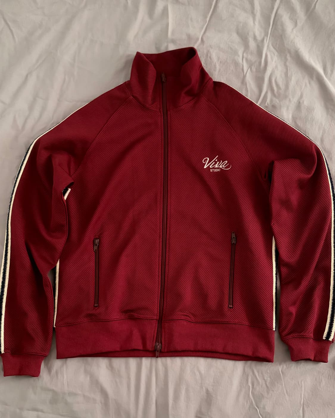 비바스튜디오 트랙탑 (M) 상품이미지1