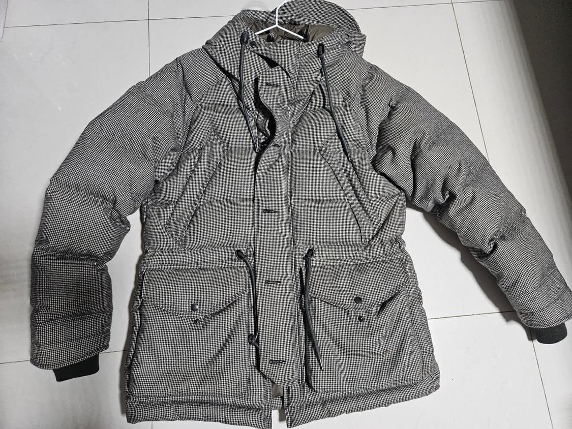 이스트로그 패딩 상품이미지2