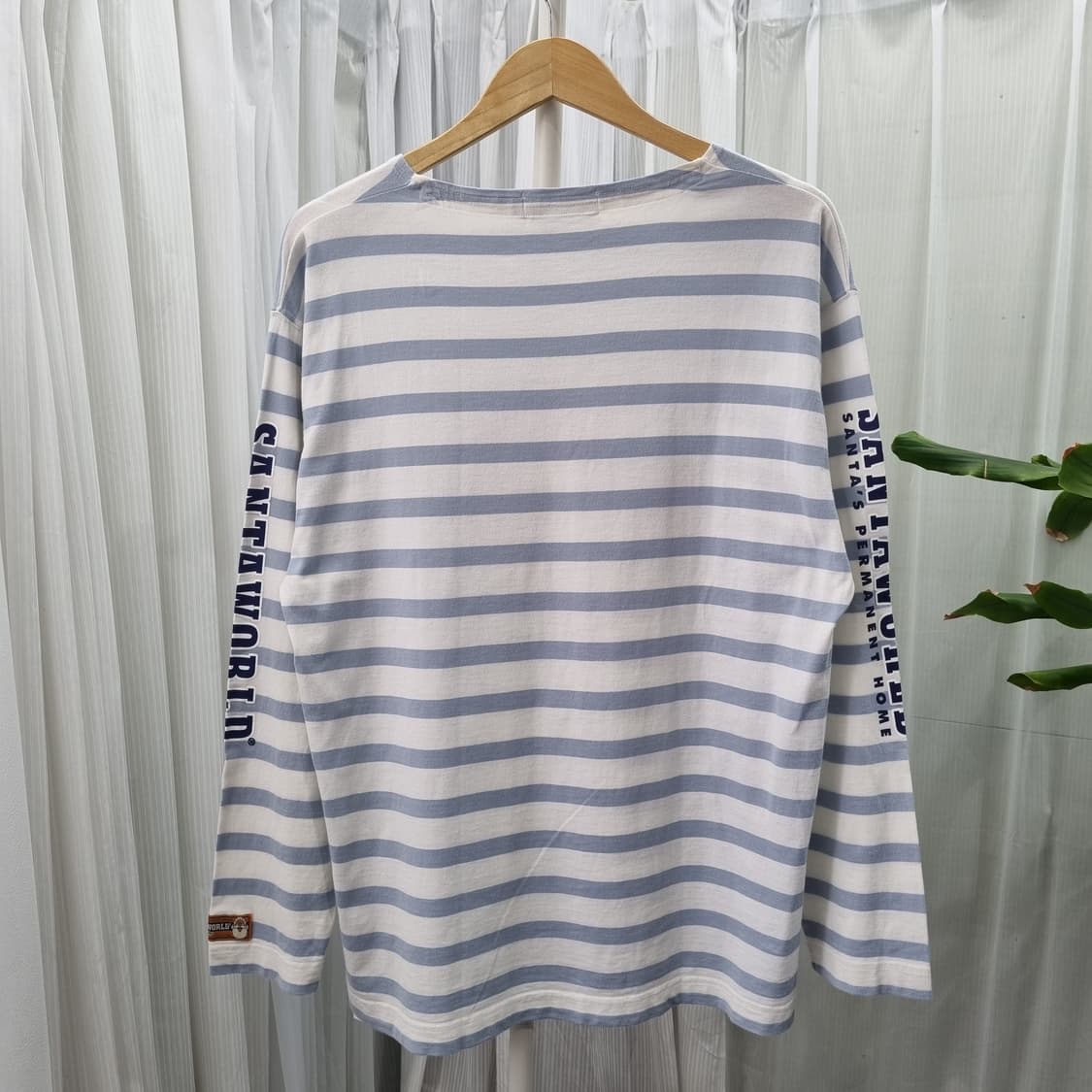 Santaworld 스트라이프 프린트 티셔츠 1975 상품이미지2