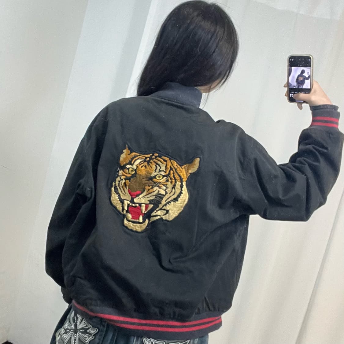 Polo 90’s Kanye Tiger Varsity Jacket 상품이미지3