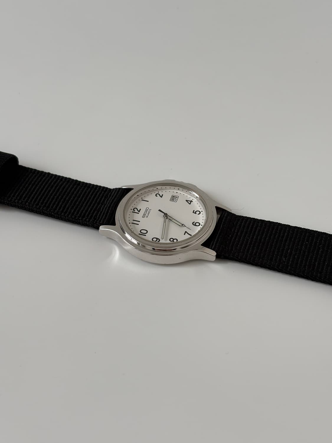 SEIKO 1990년대 Taisho Pharm 40주년 실버 쿼츠 상품이미지6