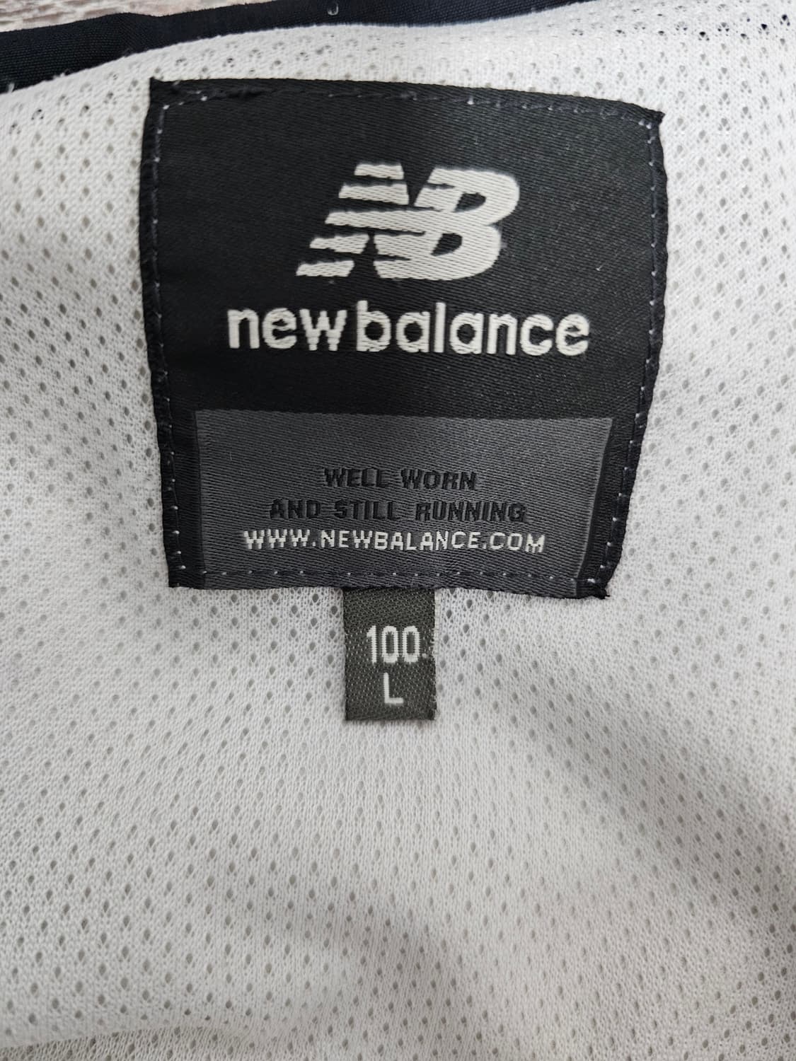 뉴발란스 아노락 바람막이 L 100 상품이미지3