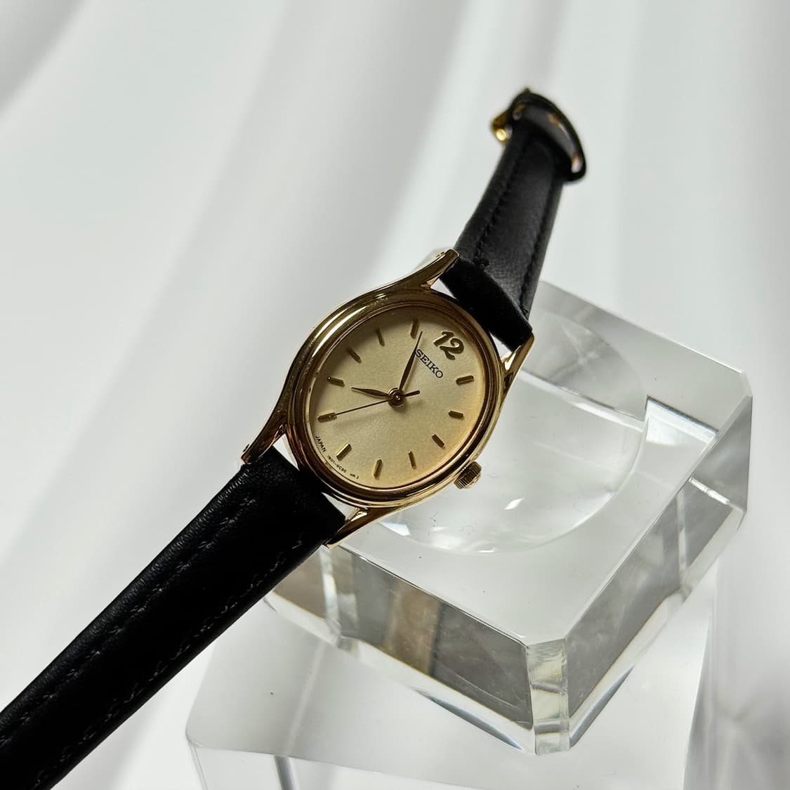 80s90s 빈티지 세이코 클래식 골드 오벌 다이얼 워치 상품이미지6
