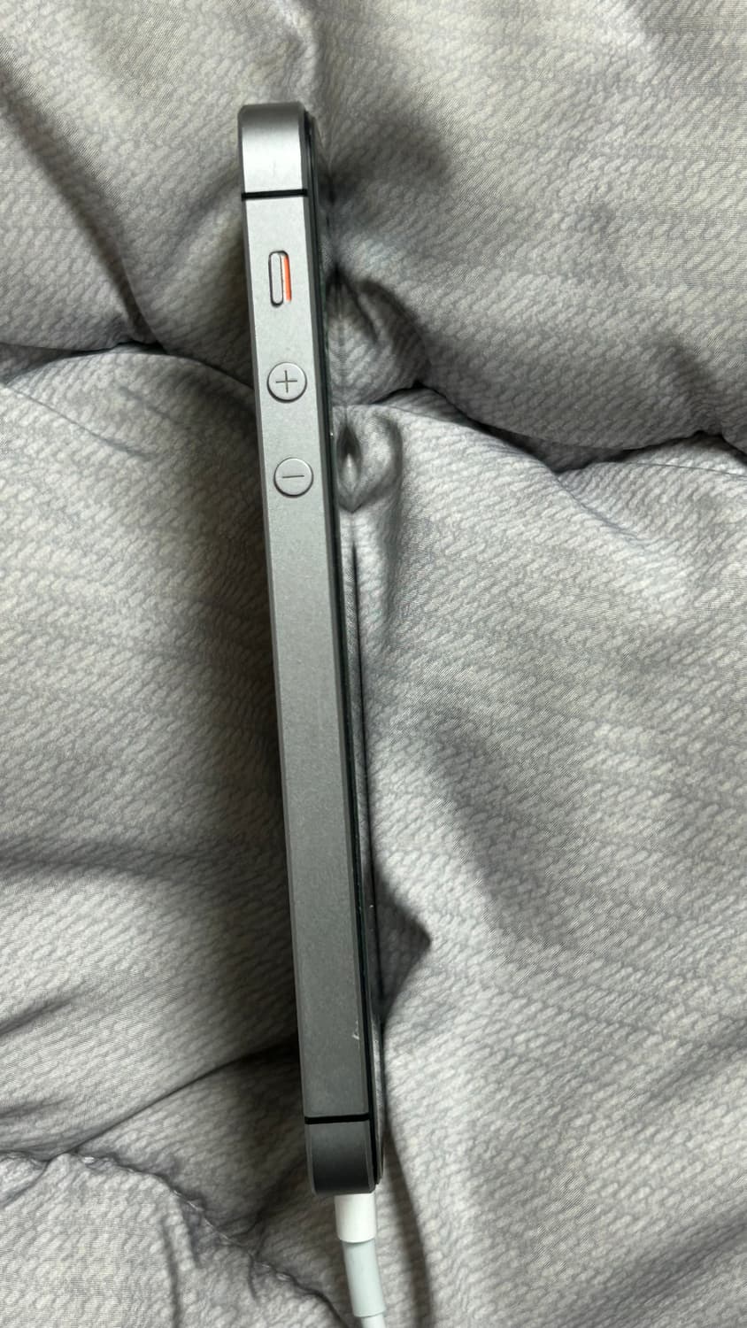 아이폰se1 스페이스그레이 32기가 상품이미지3