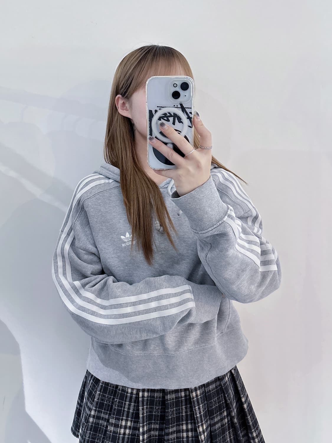 아디다스 그레이 삼선 크롭 후드 상품이미지2