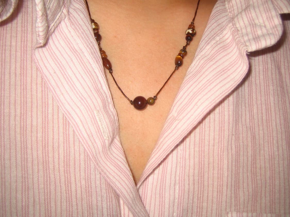 brown syrup necklace 브라운 시럽 끈 비즈 목걸이 상품이미지1