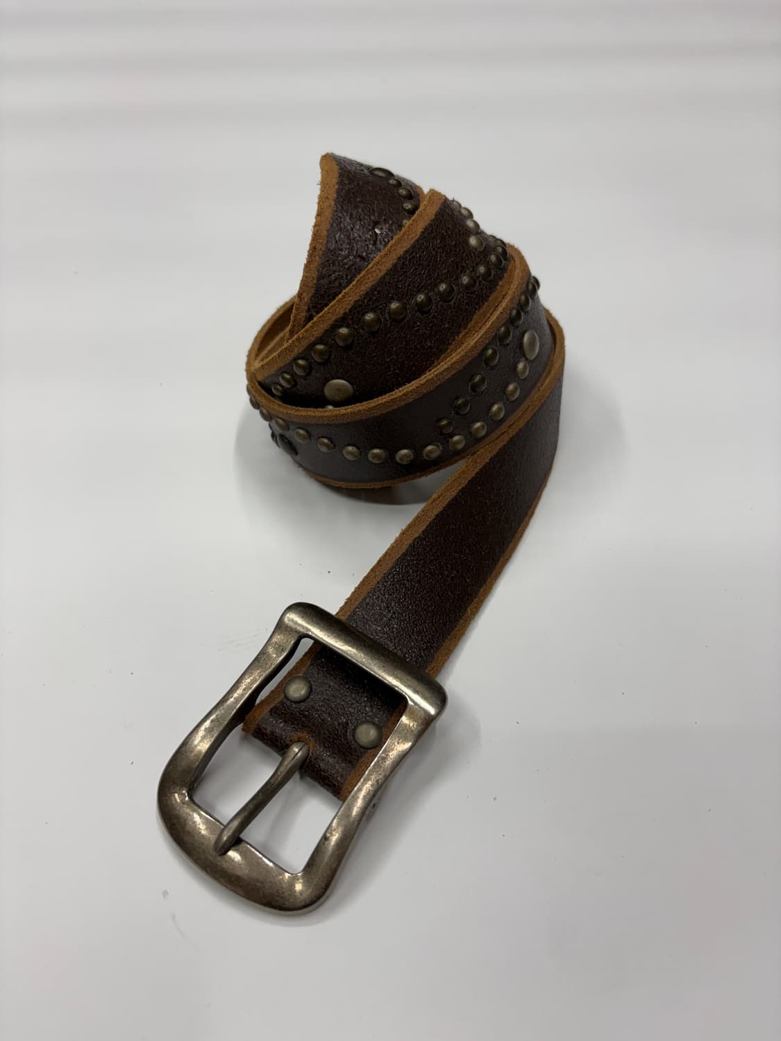 웨스턴 브라운 빈티지 펀칭 스터드 레더 벨트 Brown Vintage 상품이미지2