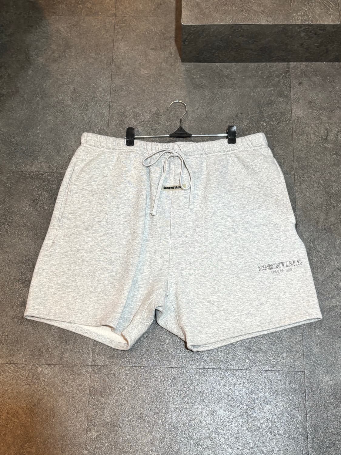 에센셜 반바지 XL사이즈 그레이 상품이미지2
