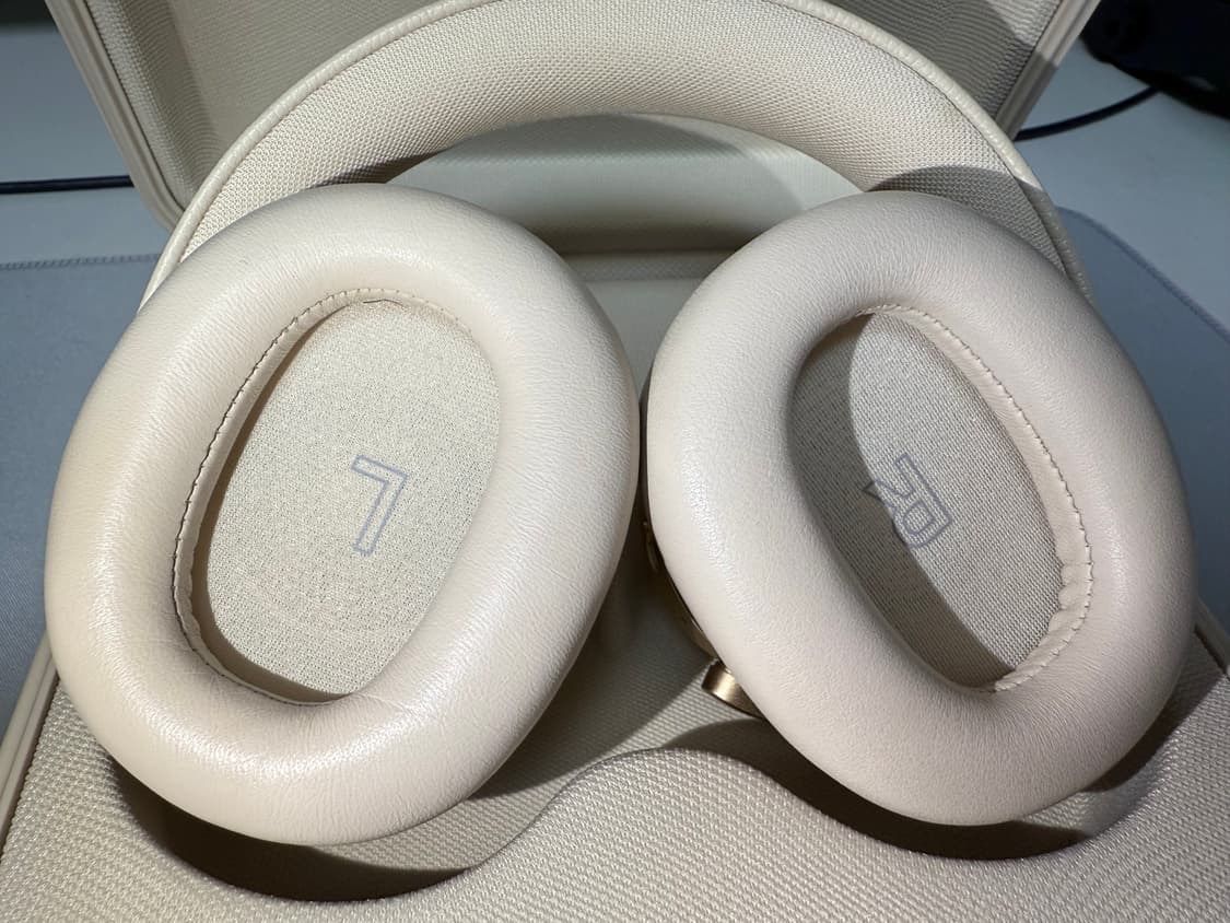 (B&O) 뱅앤올룹슨 h95 헤드폰 골드 색상 상품이미지3