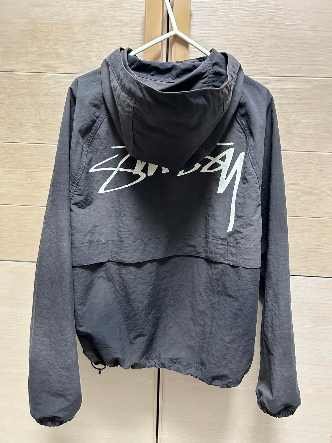 스투시 웨이브 다이 비치쉘 자켓 블랙 xs 상품이미지2