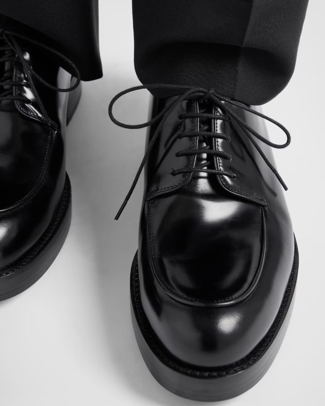 프라다 브러쉬드 가죽 더비 슈즈 상품이미지4