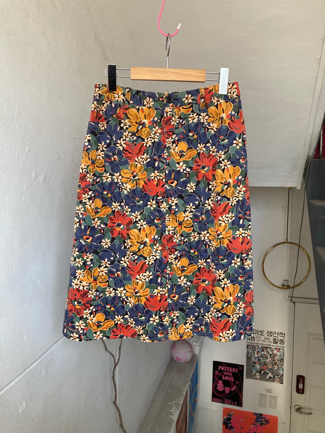 코듀로이 A라인 플라워 미디 스커트 상품이미지1