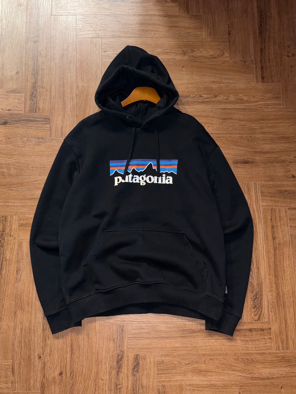 파타고니아 P-6 로고 후드티 상품이미지2