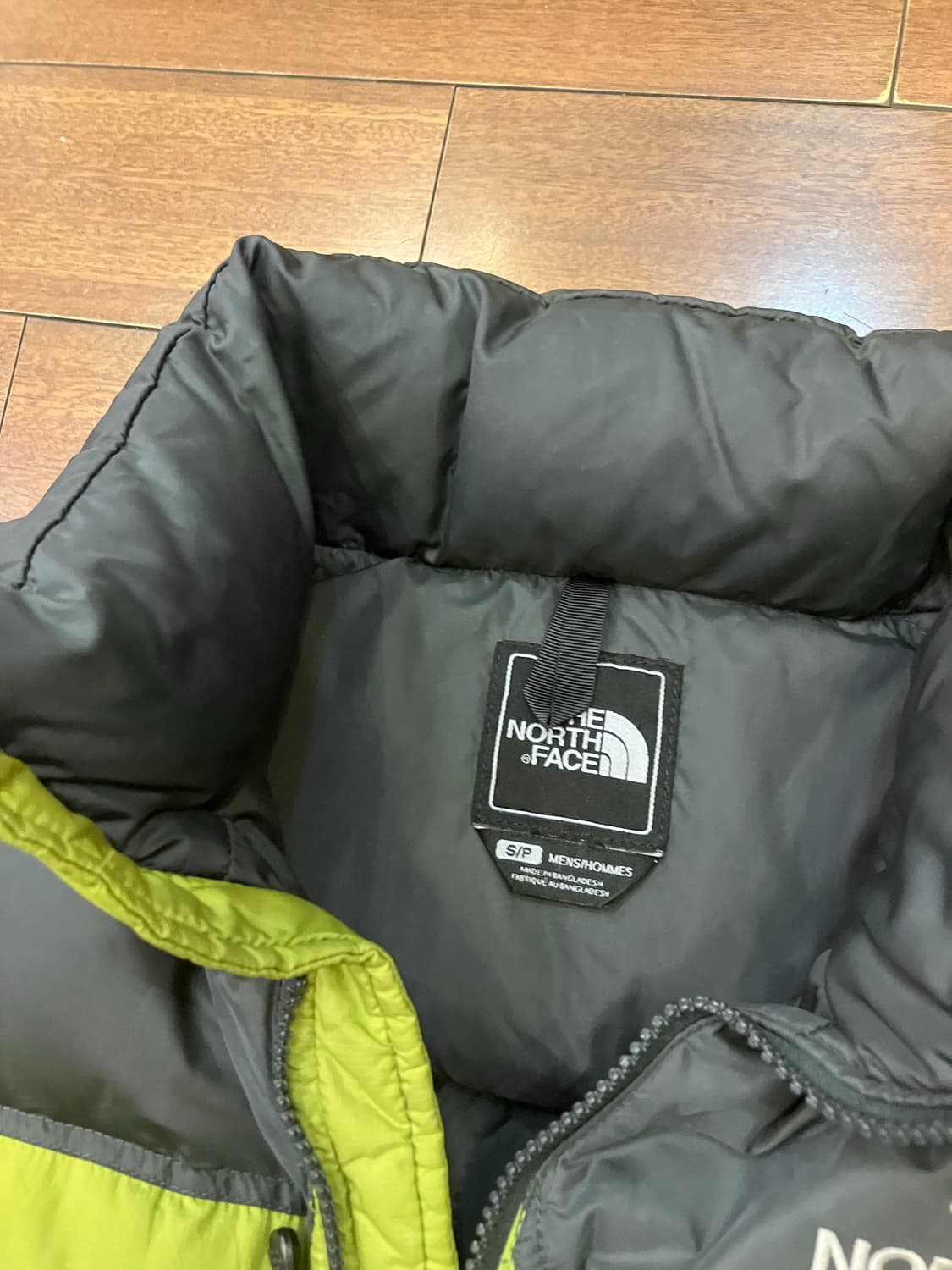 노스페이스 패딩조끼 중앙로고S 상품이미지5