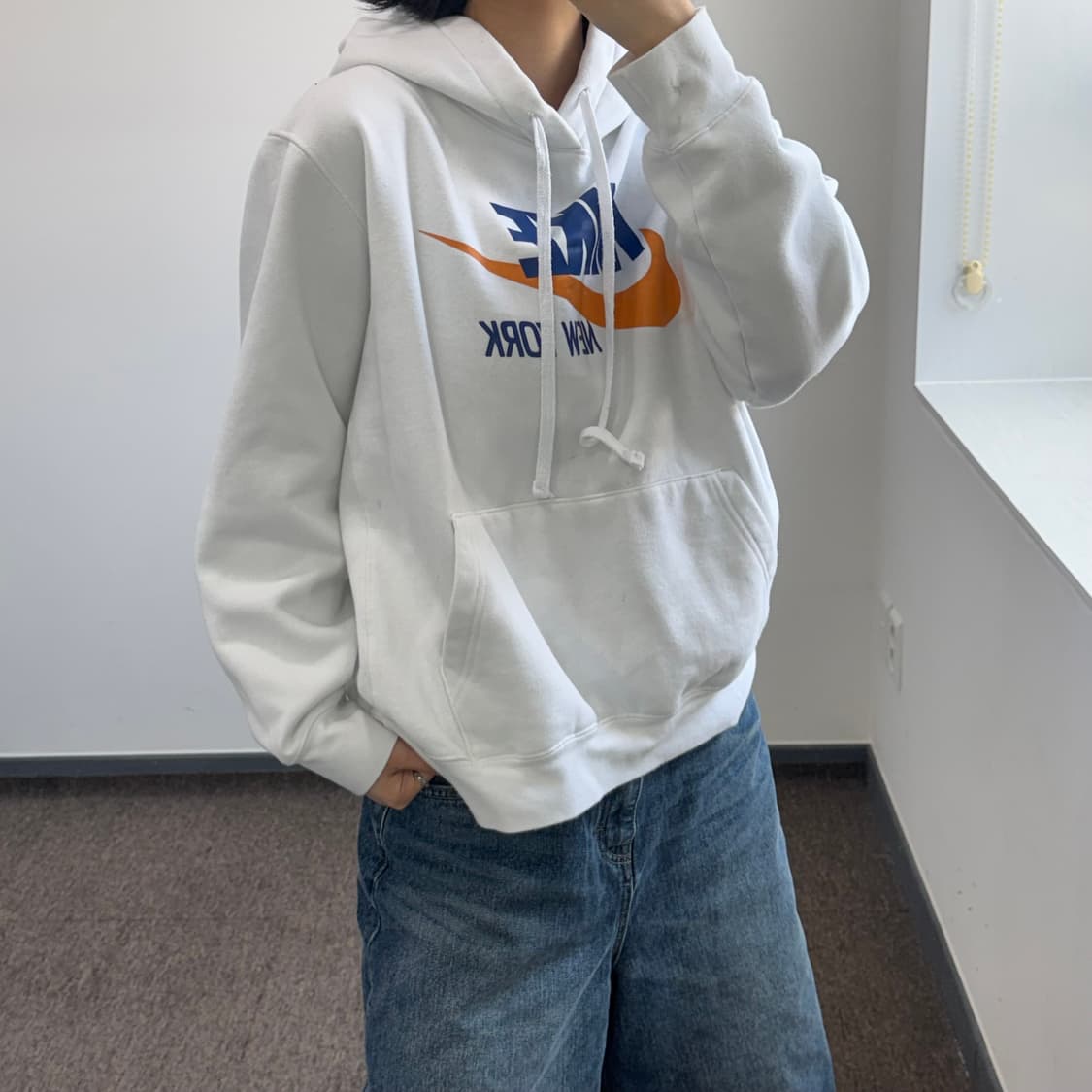 Nike 나이키 블루 로고 화이트 기모 후드티 상품이미지2