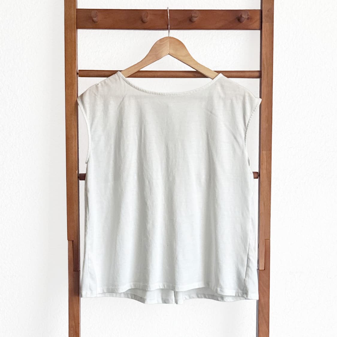 레이스 백 리본 블라우스 상품이미지4