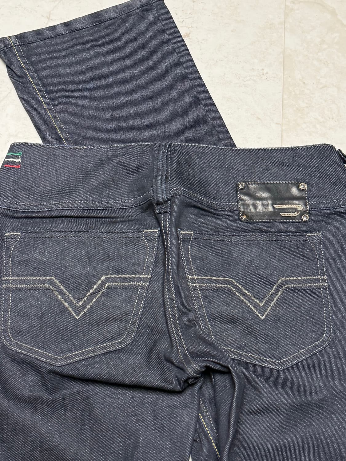 Diesel CHEROCK 00’s boot-cut Denim pants 상품이미지5
