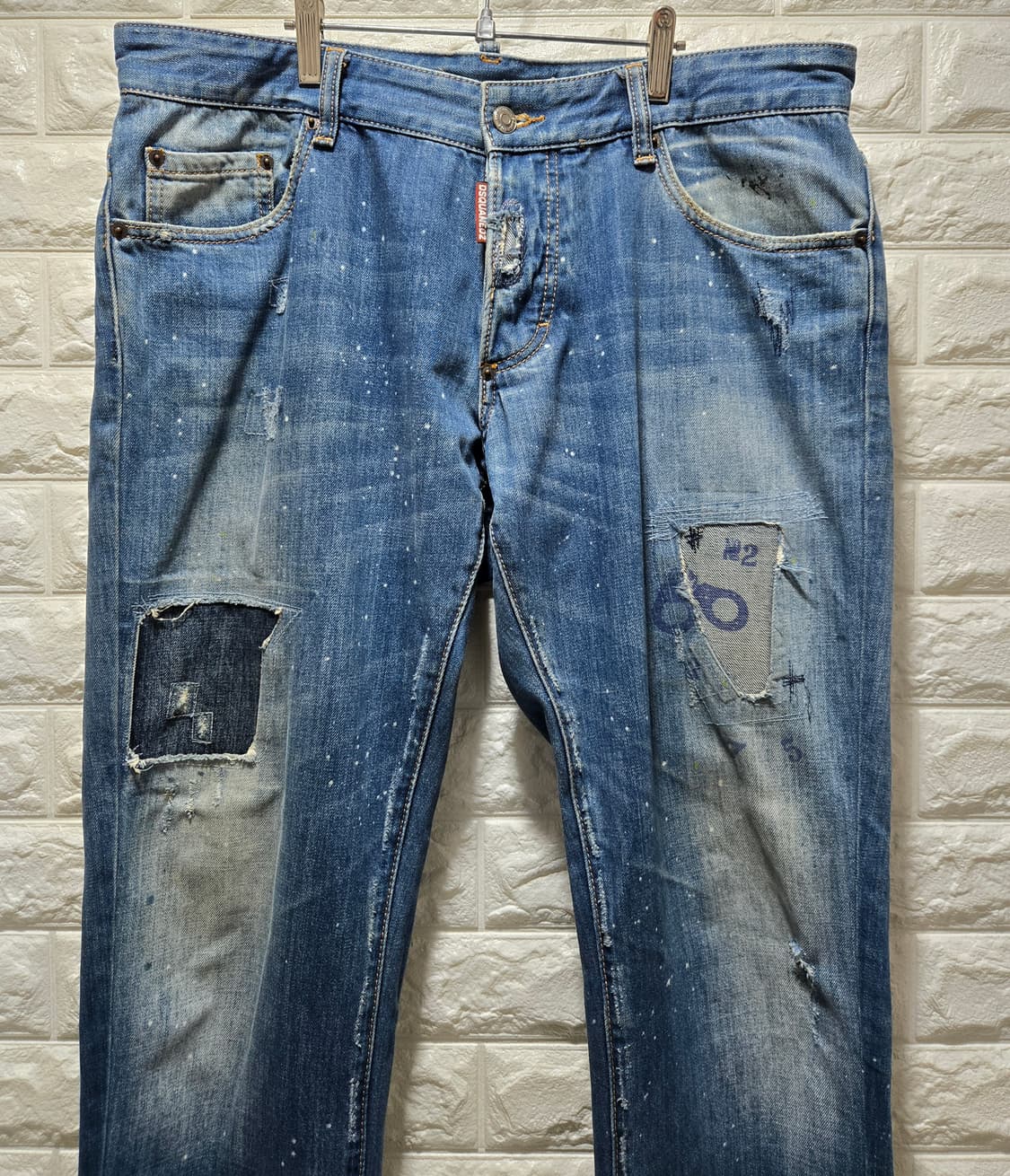 디스퀘어드2 페인팅 패치 슬림핏 데님팬츠 청바지 35~36 상품이미지2