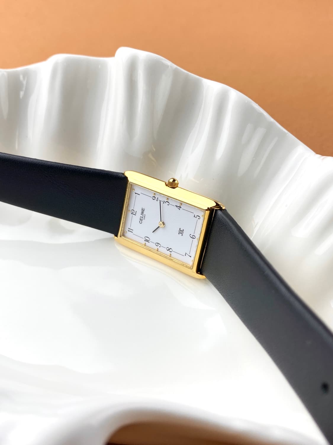 CELINE square gold watch UNISEX 상품이미지4