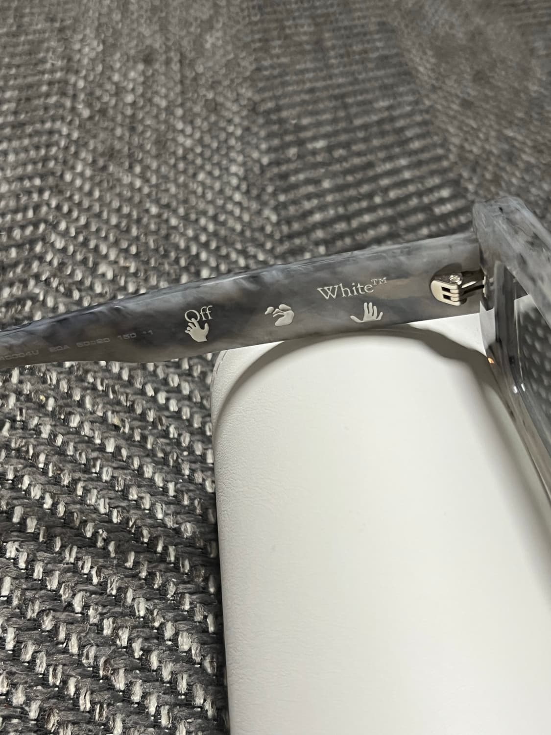 오프화이트 선글라스 상품이미지3