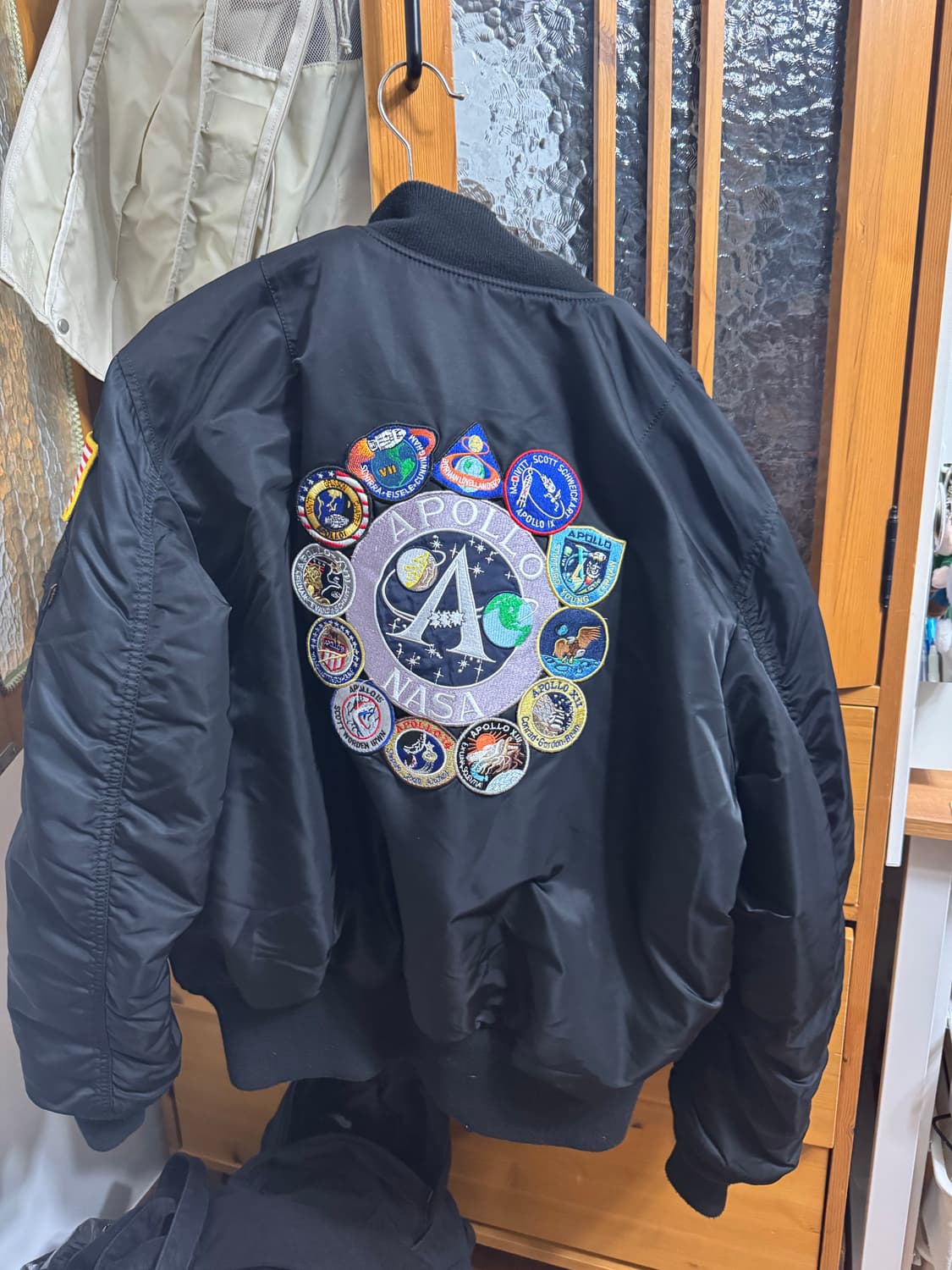 알파 나사 자켓 상품이미지3