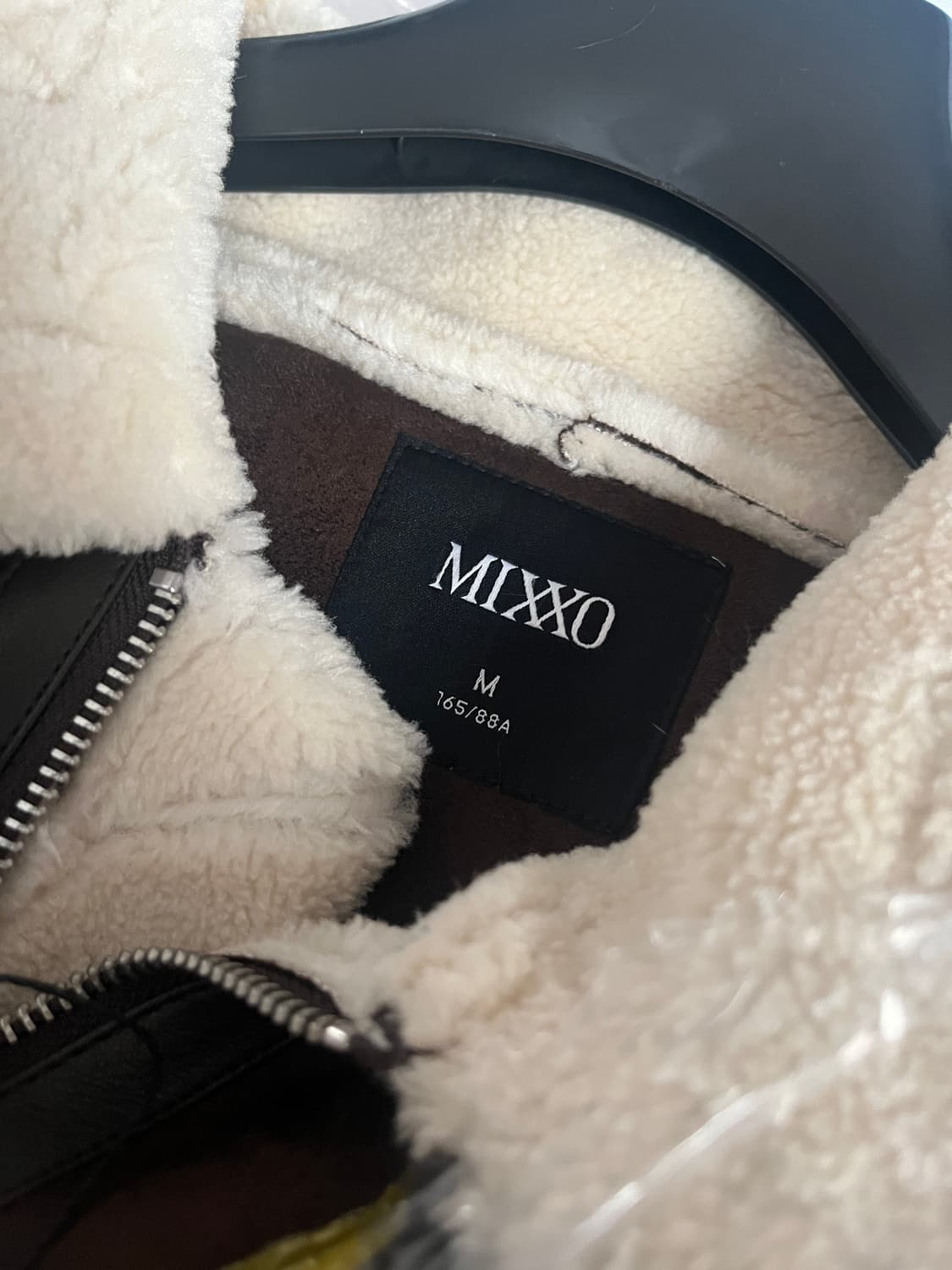 미쏘 스탠카라 무스탕 다크 브라운 M (24fw) 상품이미지3