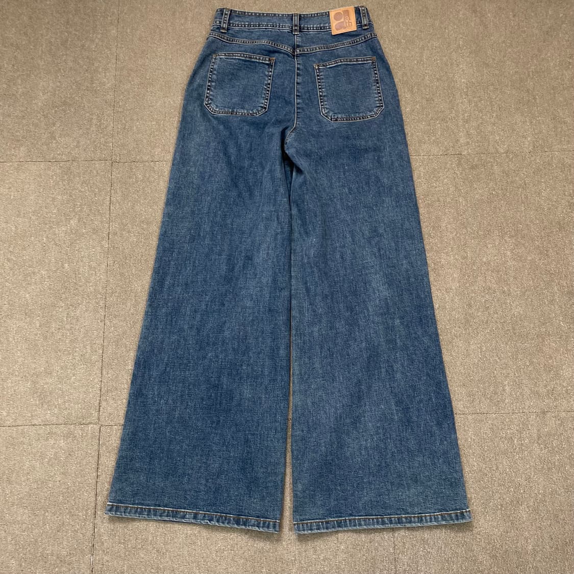 athe 아떼 바네사브루노 와이드 플레어 데님 36 상품이미지7