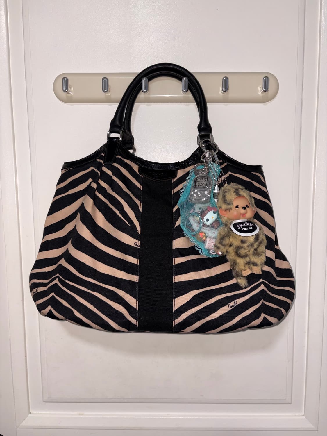 Coach zebra pattern bag 상품이미지1