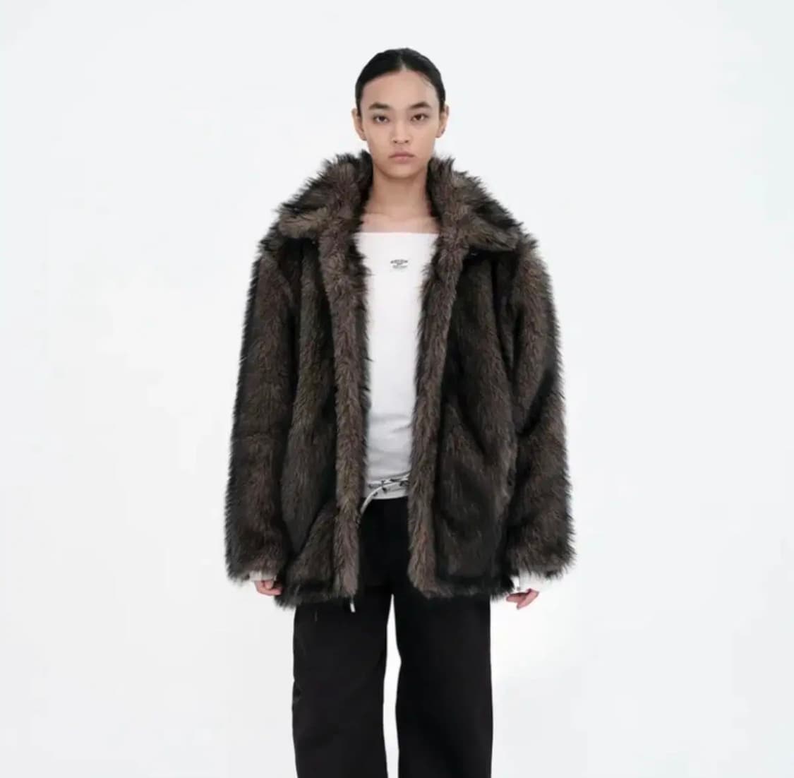 밀로우먼 버클 롱헤어 퍼자켓 상품이미지1