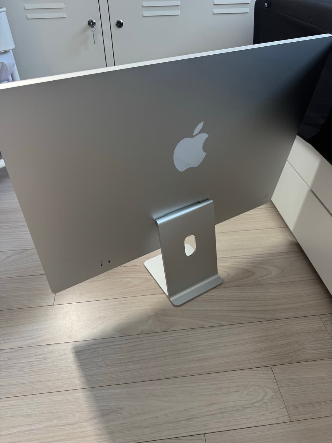 풀박 아이맥 24 M3 실버 8코어 512GB 16GB 상품이미지2