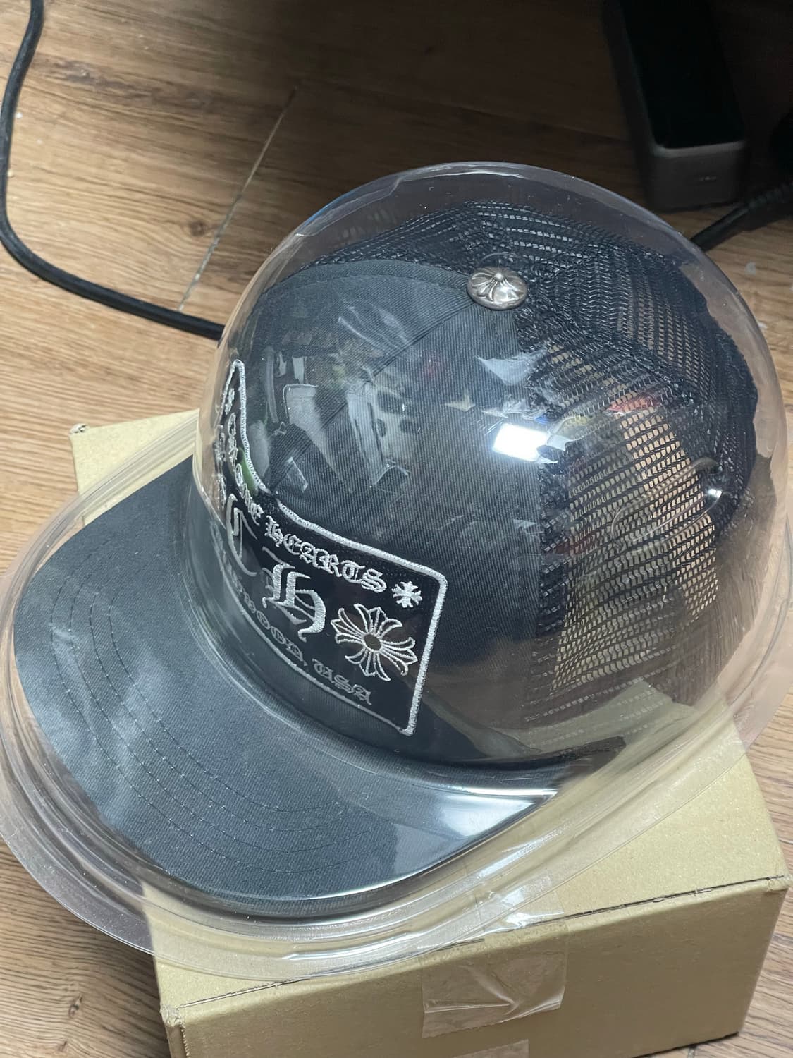 크롬하츠 블랙 패치 메쉬캡 상품이미지9