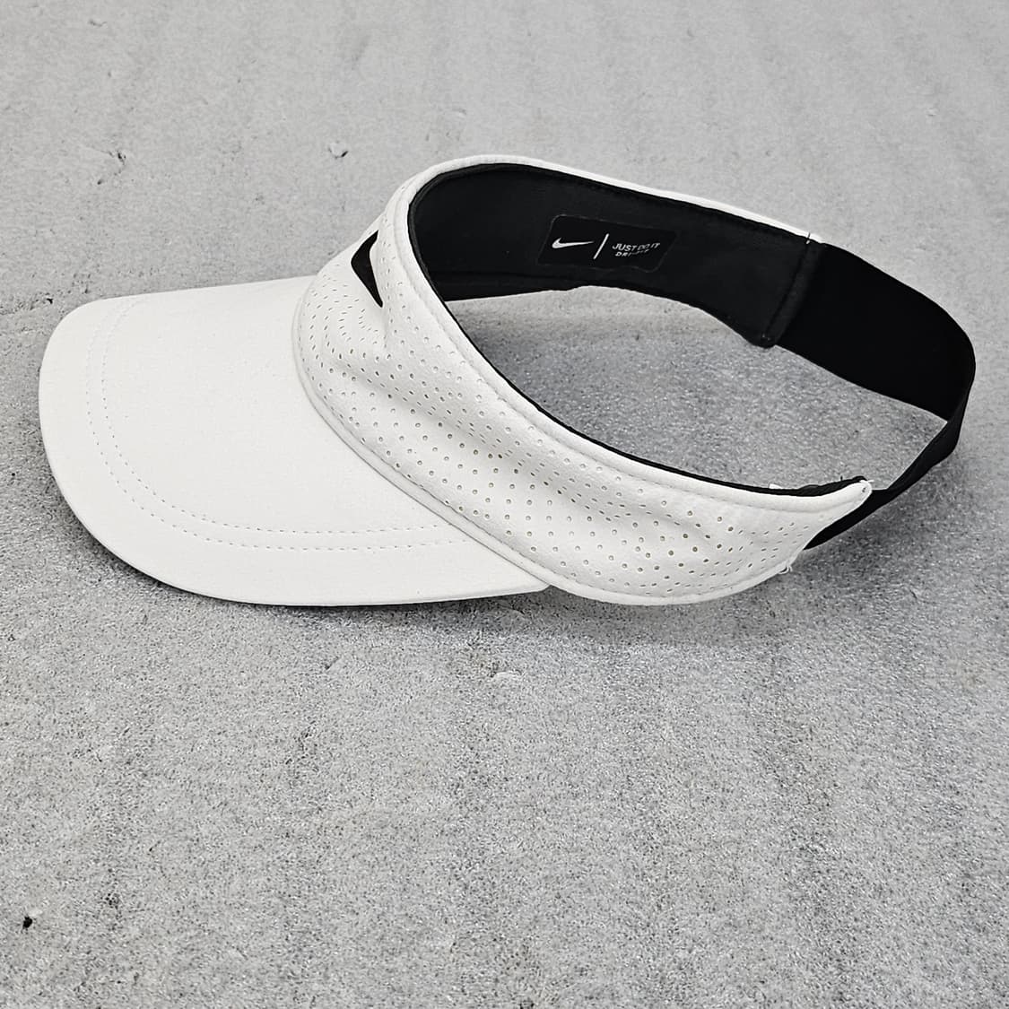 나이키 정품 드라이핏 썬캡 화이트 프리size 상품이미지3