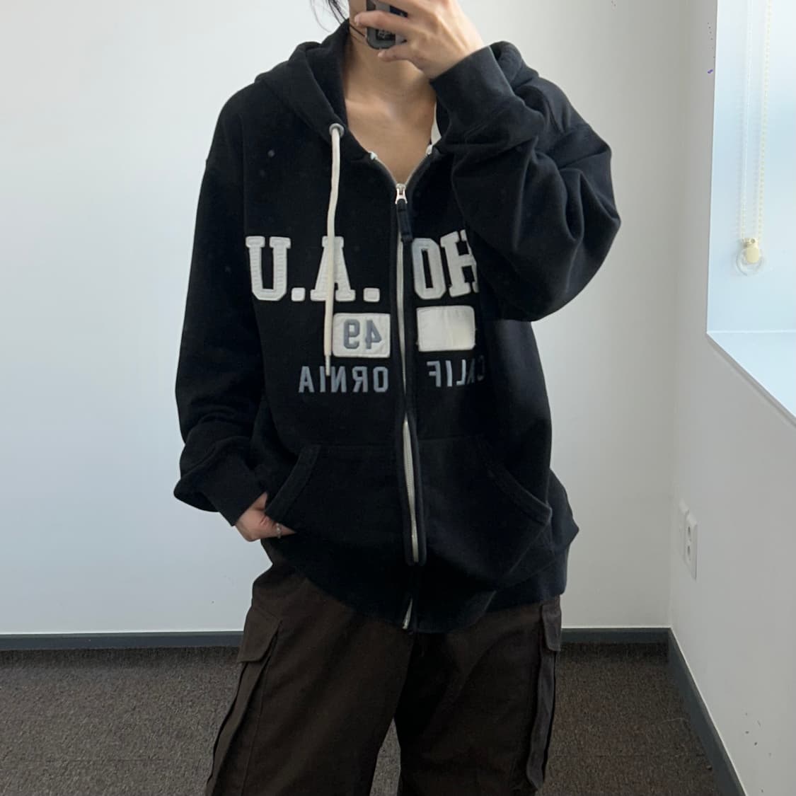 Who A U 후아유 스펠아웃로고 블랙 후드집업 상품이미지1