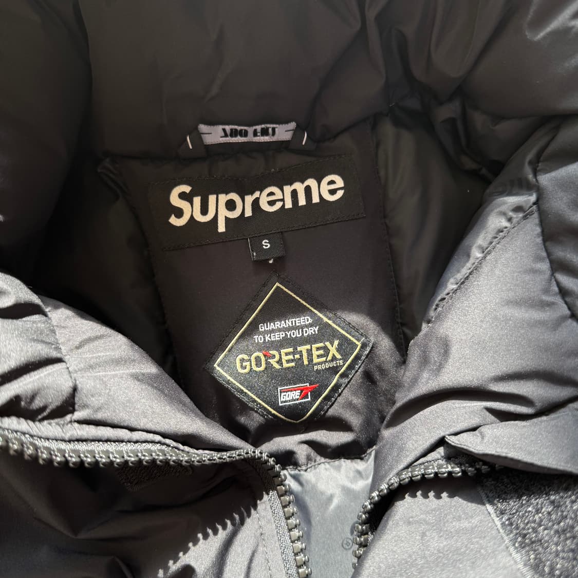 슈프림 고어텍스 700 필다운 파카 상품이미지4