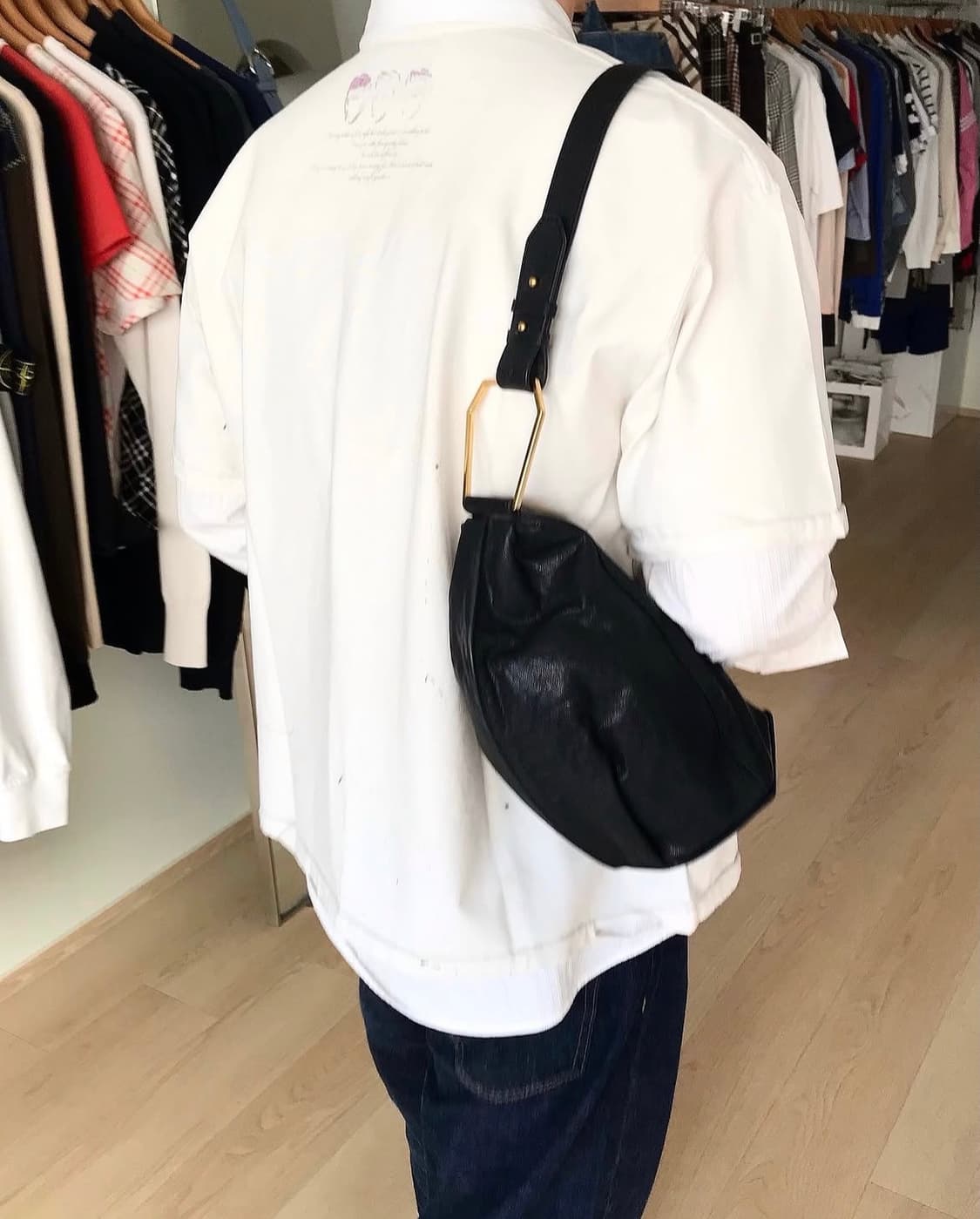 루에브르 레더 트럼펫 숄더백 가방 상품이미지9